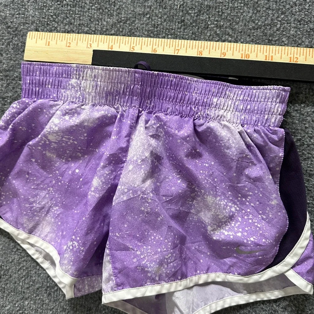 Nike Shorts Womens Size L Purple Splatter Dri-Fit Running Built-in Liner